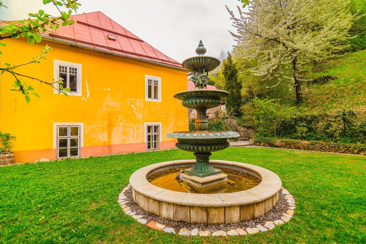 Vila Fontána Banská Štiavnica Esterno foto