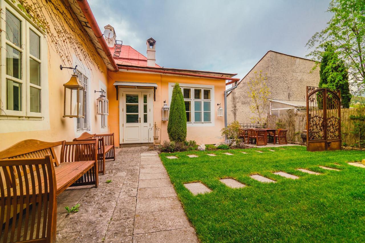 Vila Fontána Banská Štiavnica Esterno foto